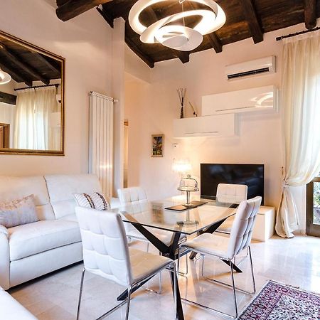 Begatto Apartment, Nel Cuore Del Centro Storico 볼로냐 외부 사진